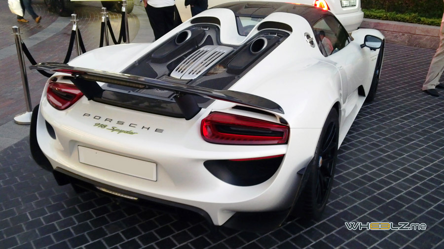 Porsche 918 Spyder (1)