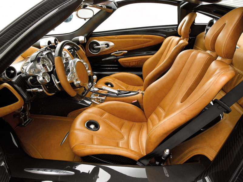 pagani_Huayra_interiors-1