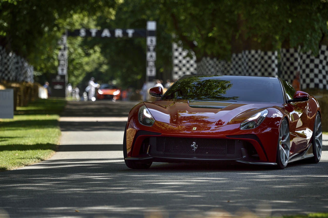 1400248_CAR-F12-TRS_Goodwood2 (1)