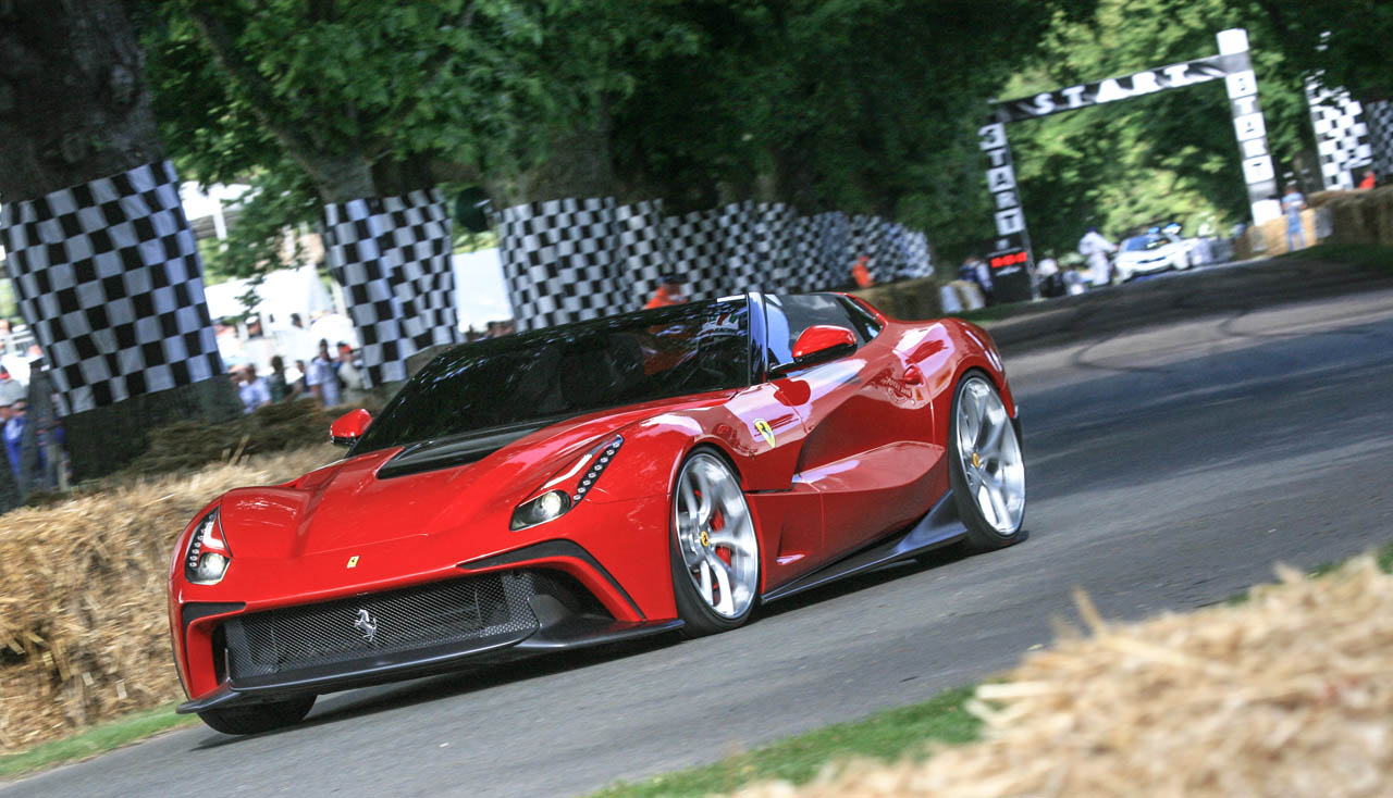 1400249_CAR-F12-TRS_Goodwood3 (2)