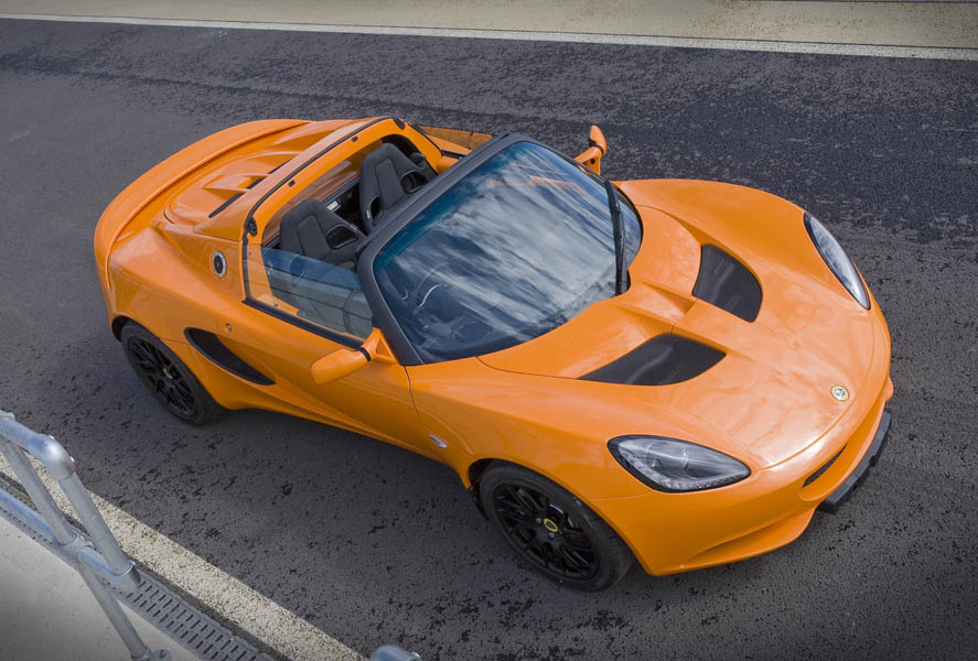 Elise S Front 3Qtr HIgh view