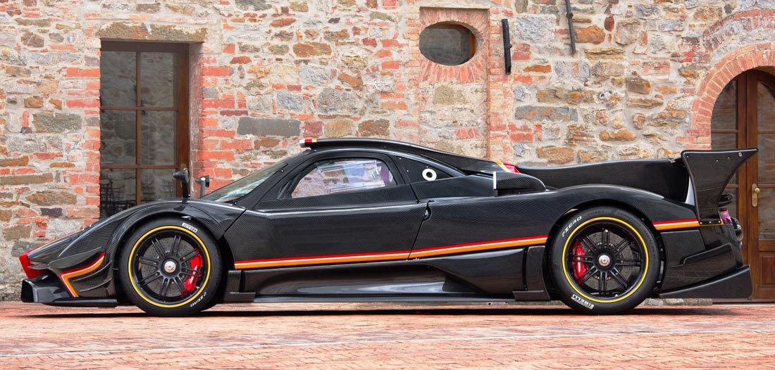 Pagani-Zonda_Revolucion (12)