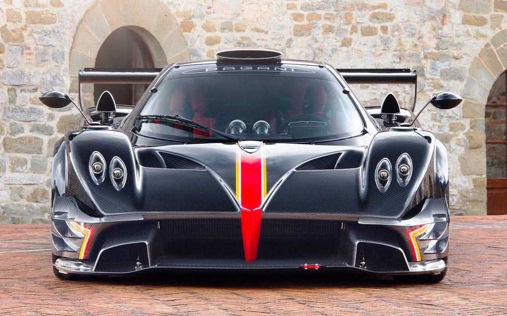 Pagani-Zonda_Revolucion (14)