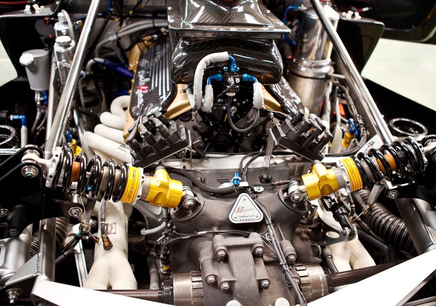 Pagani-Zonda_Revolucion (16)