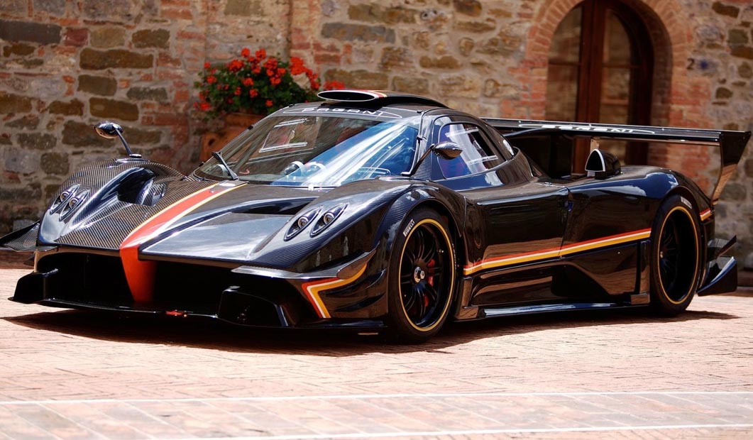 Pagani-Zonda_Revolucion (9)