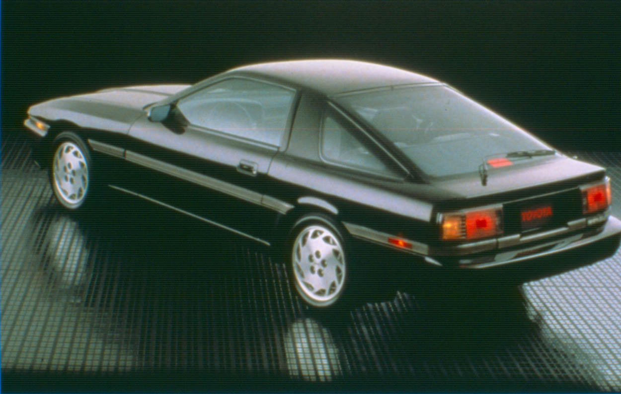 1986_Supra_rear_angle