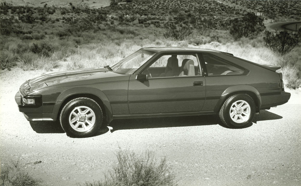 1998001_1985_Supra_bw