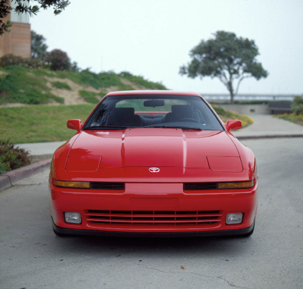 1998001_1992_Supra-1