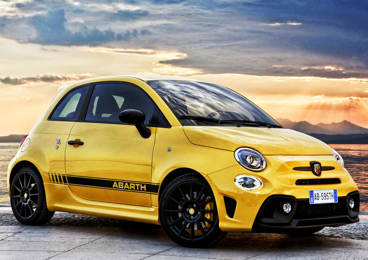 160607_Abarth_595_01