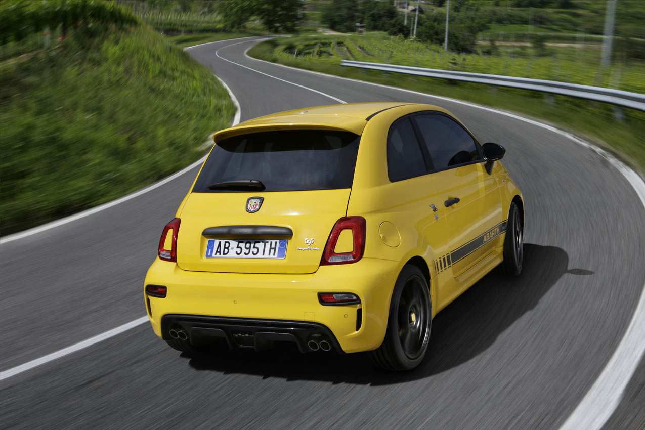 160607_Abarth_595_16