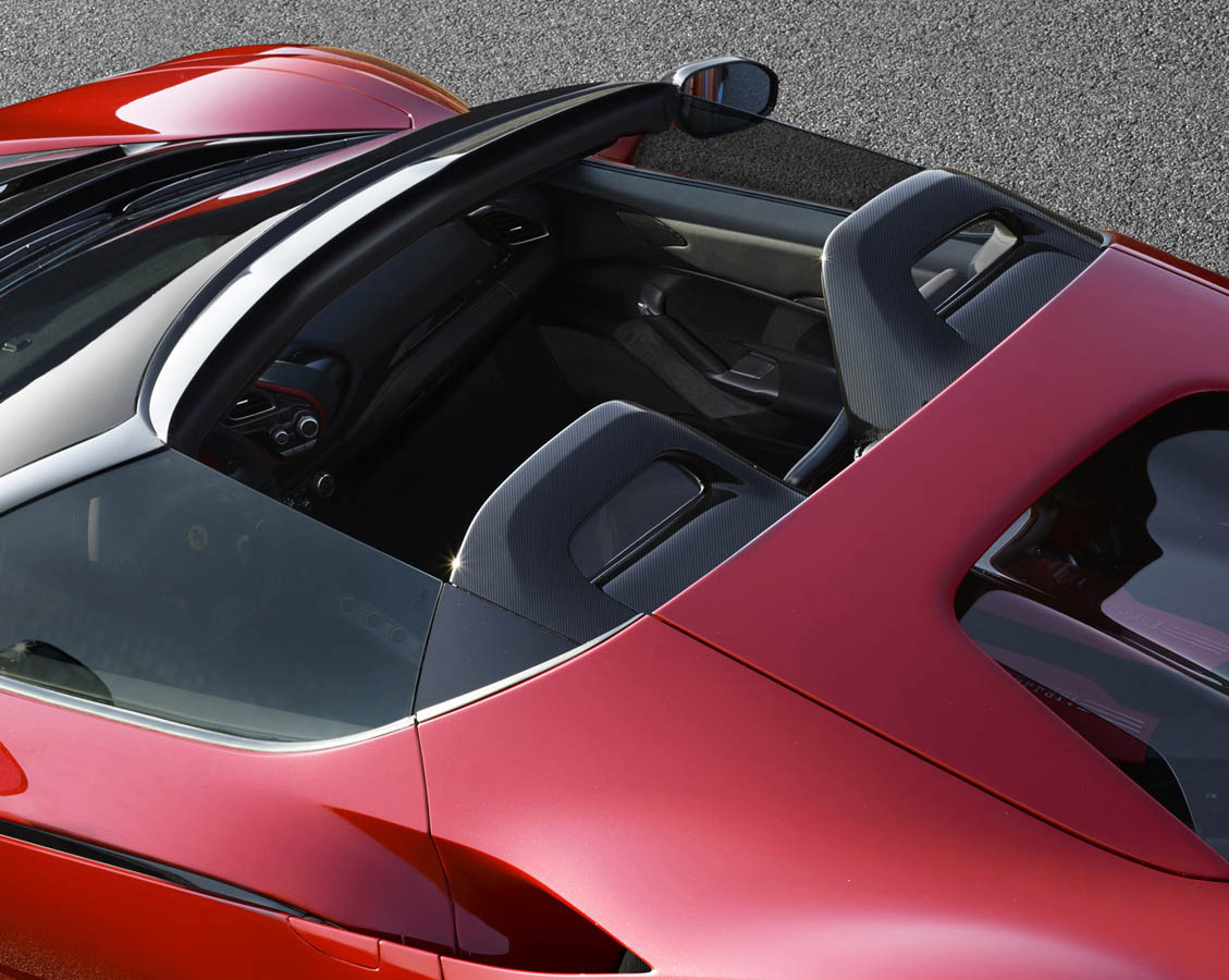 160711-car-ferrari_j50_r1