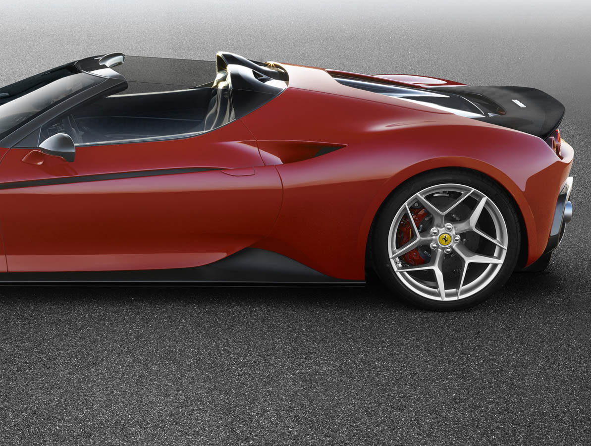 160712-car-ferrari_j50_side1