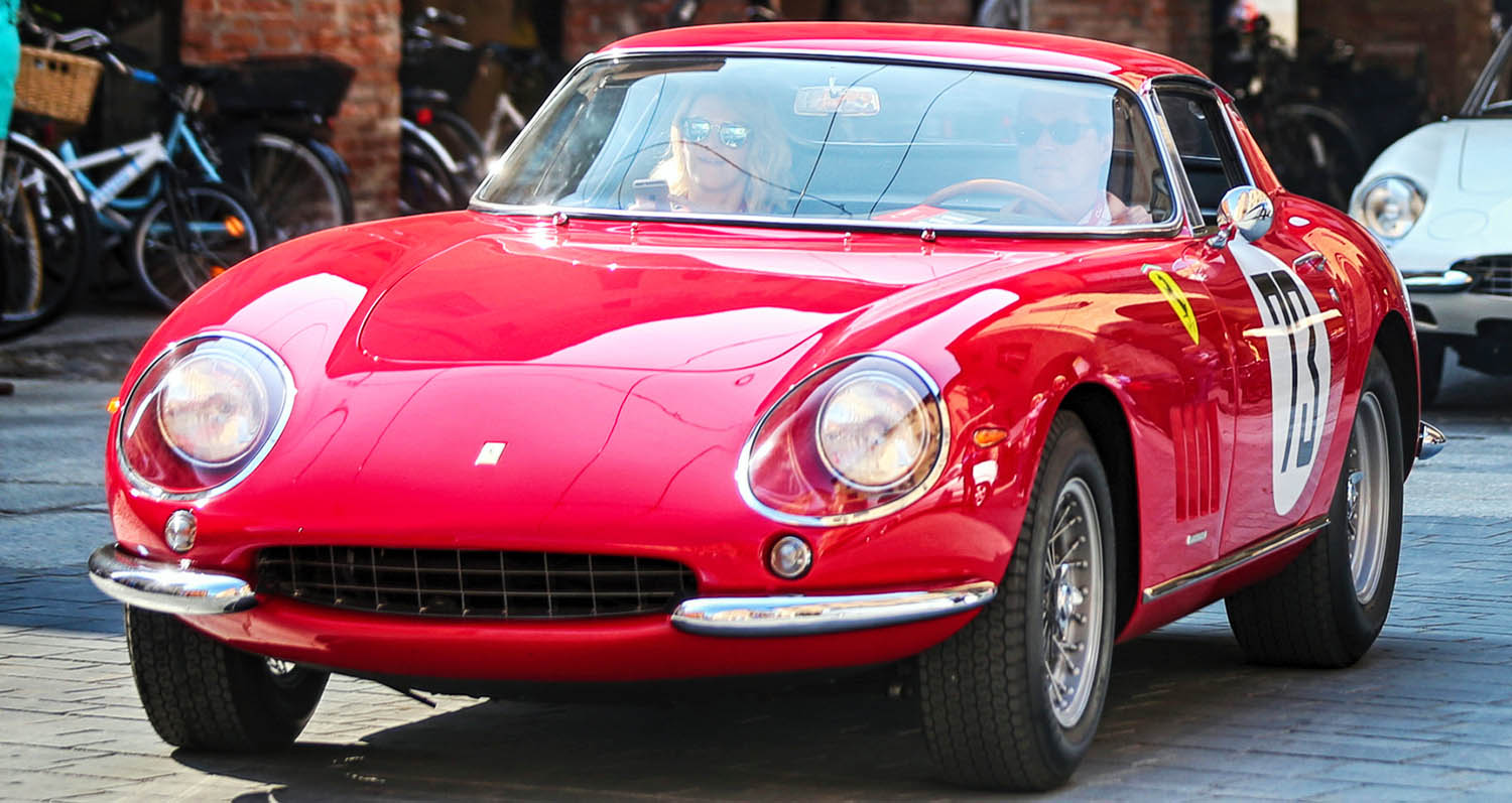 Ferrari 275
