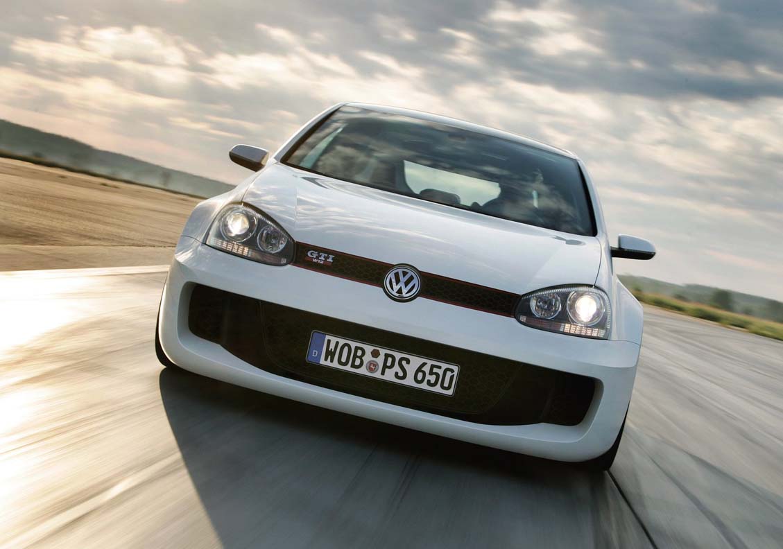 Volkswagen Golf GTI W12-650