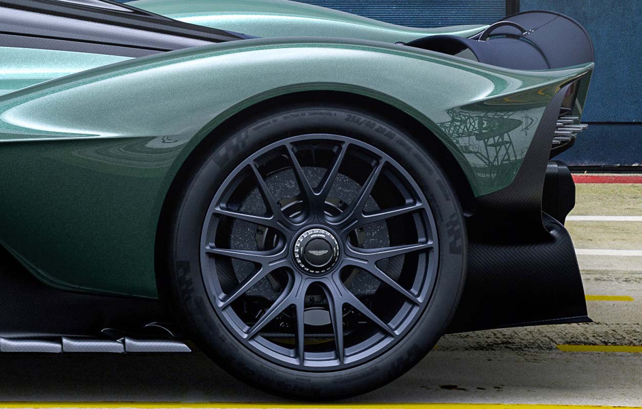 Aston Martin Valkyrie Spider