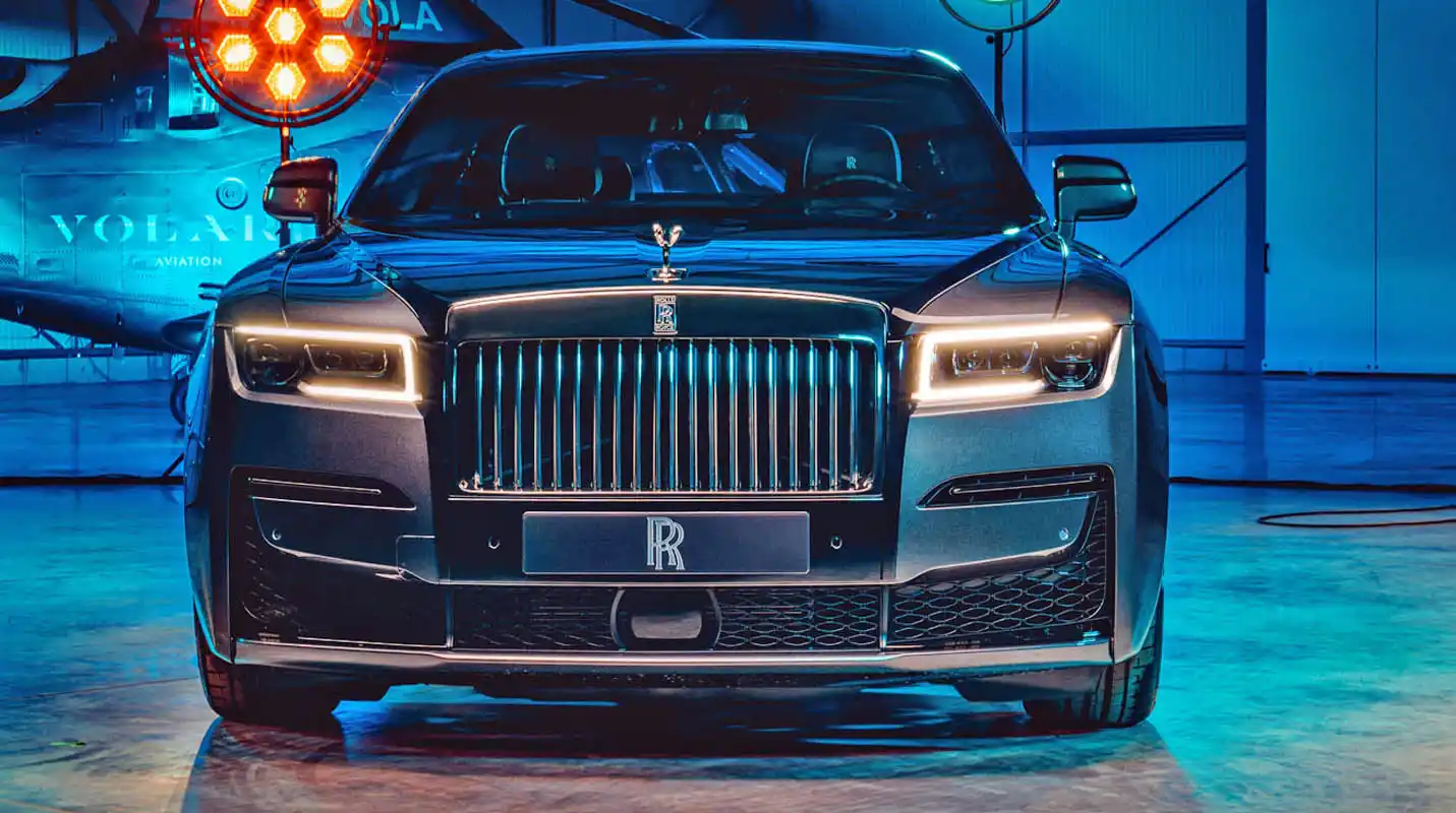 2021 Rolls-Royce Ghost Wins Luxury Car of the Year Award