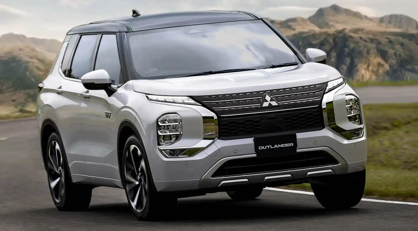 the All-New Mitsubishi Outlander PHEV (2022)