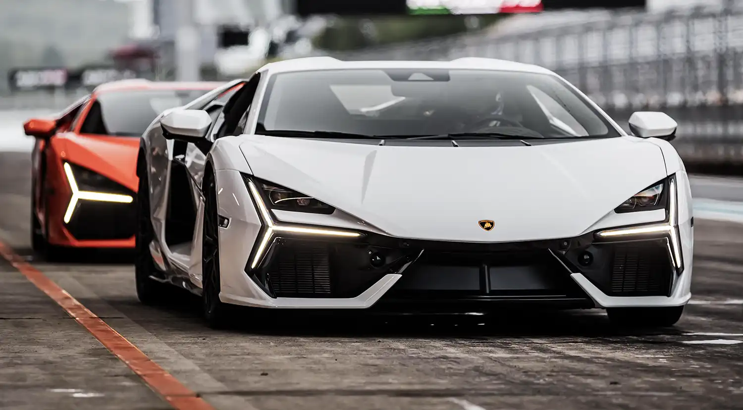 Lamborghini Revuelto