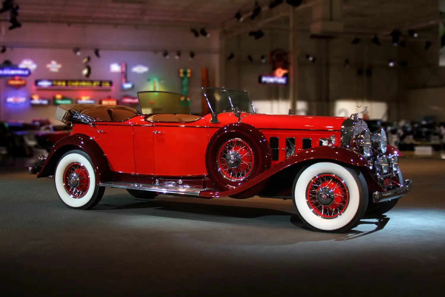 1931 Cadillac V16 | EN.WHEELZ.ME