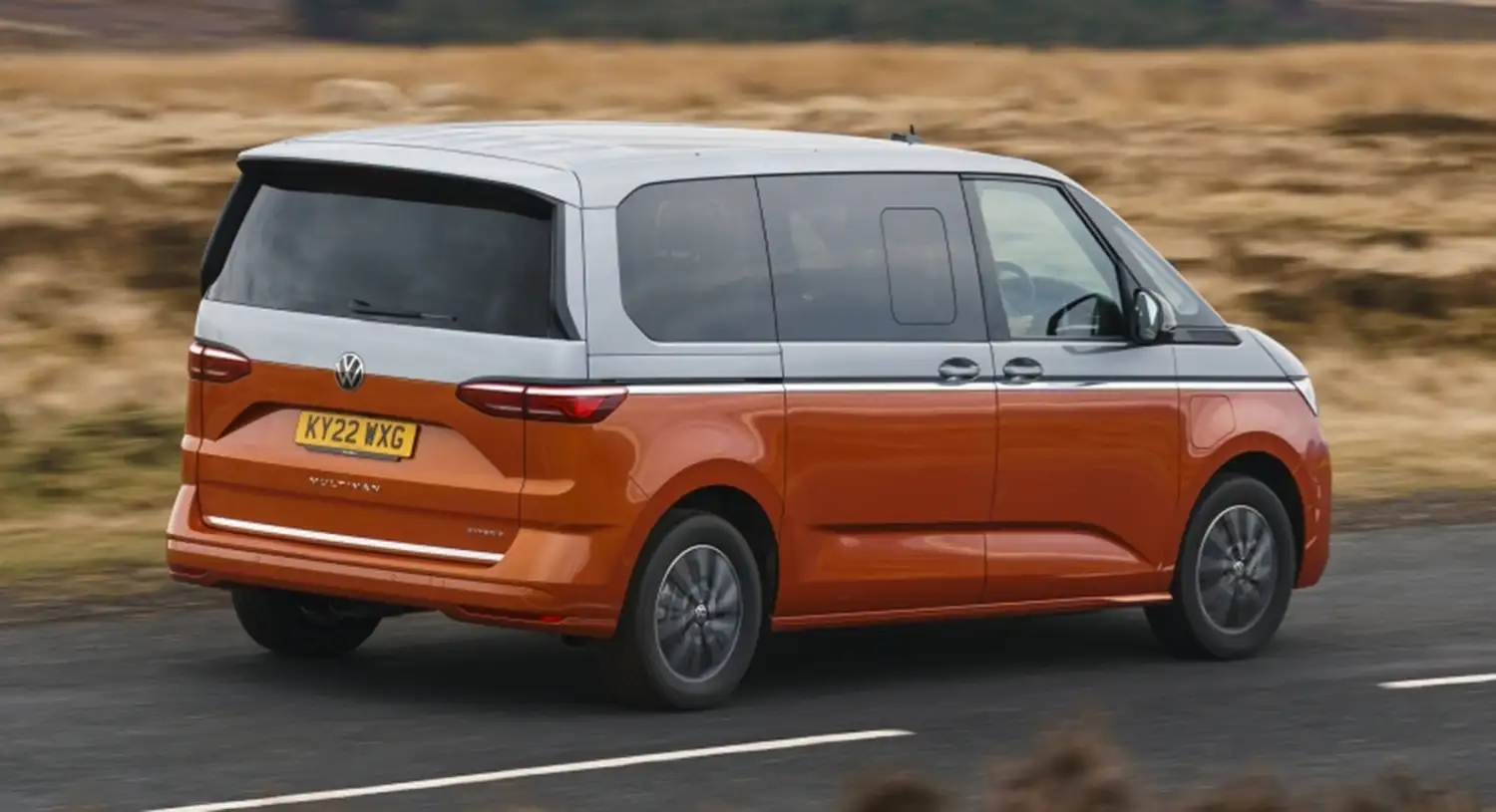 Volkswagen Multivan retains Best Seven-Seater Car crown at 2024 Parkers New Car Awards