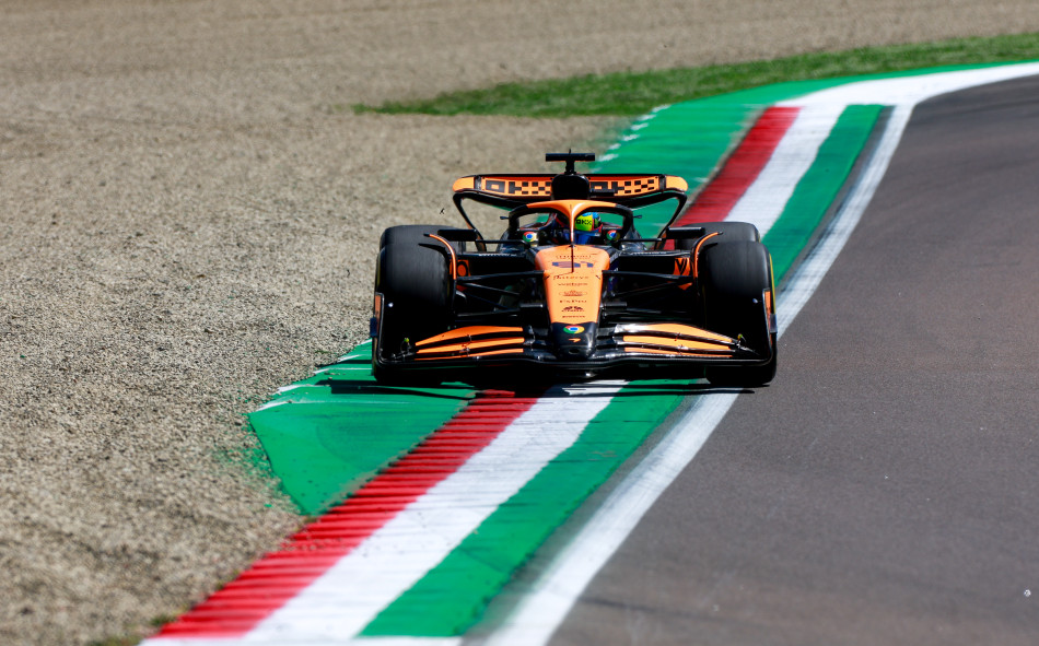 F1 – Piastri Quickest In Final Practice Disrupted By Crashes For Alonso And Pérez