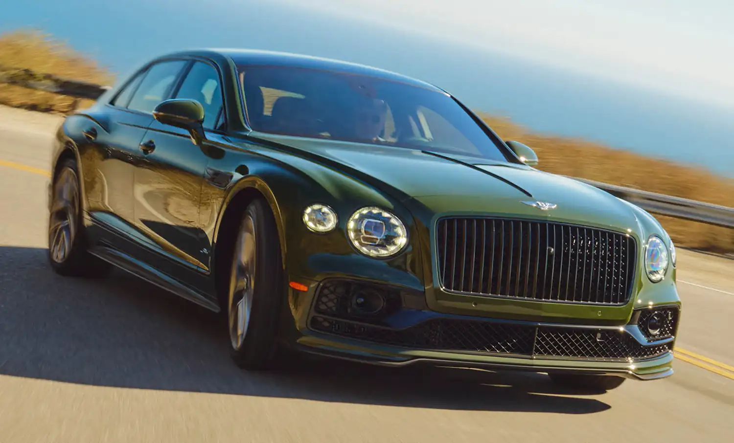 Bentley Wins Double Honors at Robb Report’s ‘Best of the Best’ Awards 2024