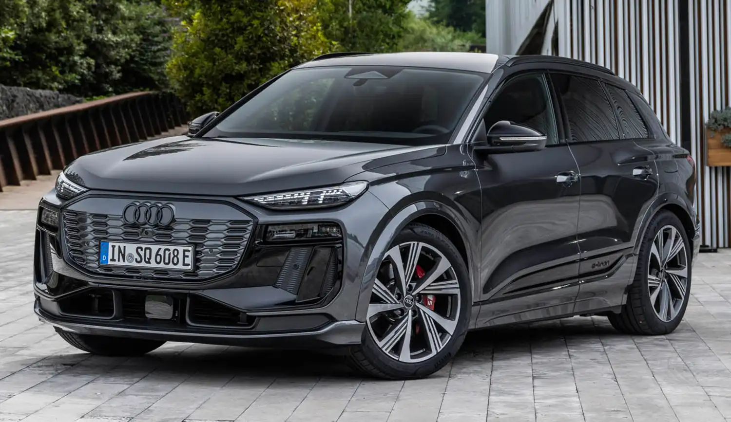 Audi Announces Launch of 2025 Q6 e-tron in America