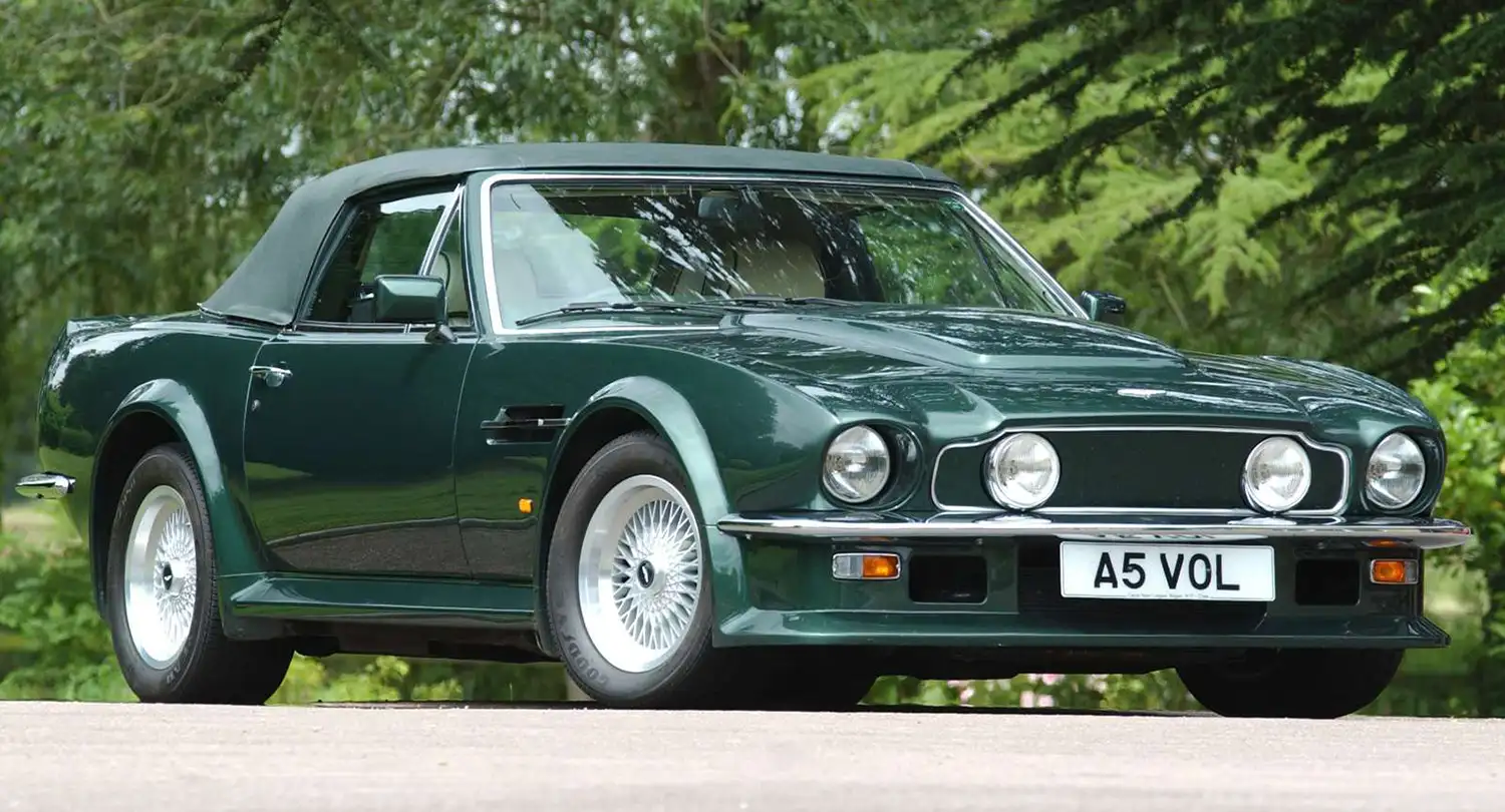 1986 Aston Martin V8 Vantage Volante: A Classic of Power and Elegance