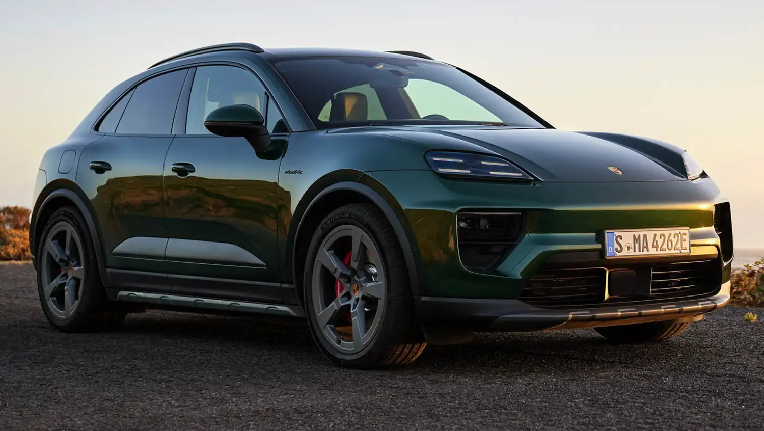 Porsche Macan 4S EV (2025): A New Benchmark in Electric Performance