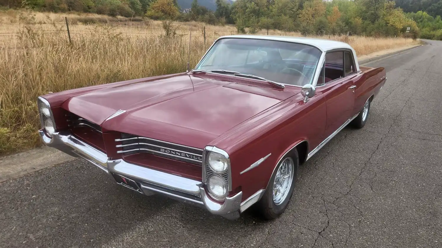 1964 Pontiac Bonneville: Classic American Muscle Meets Timeless Style