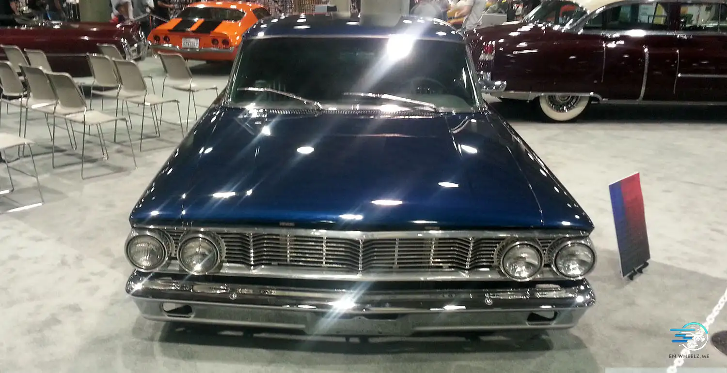 1964 Ford Galaxie: Classic American Muscle and Elegance