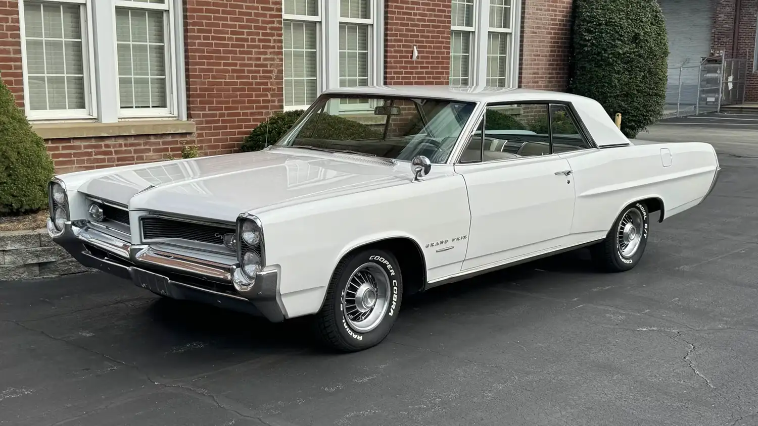 Vintage Appeal: 1964 Pontiac Grand Prix Hardtop for Auction