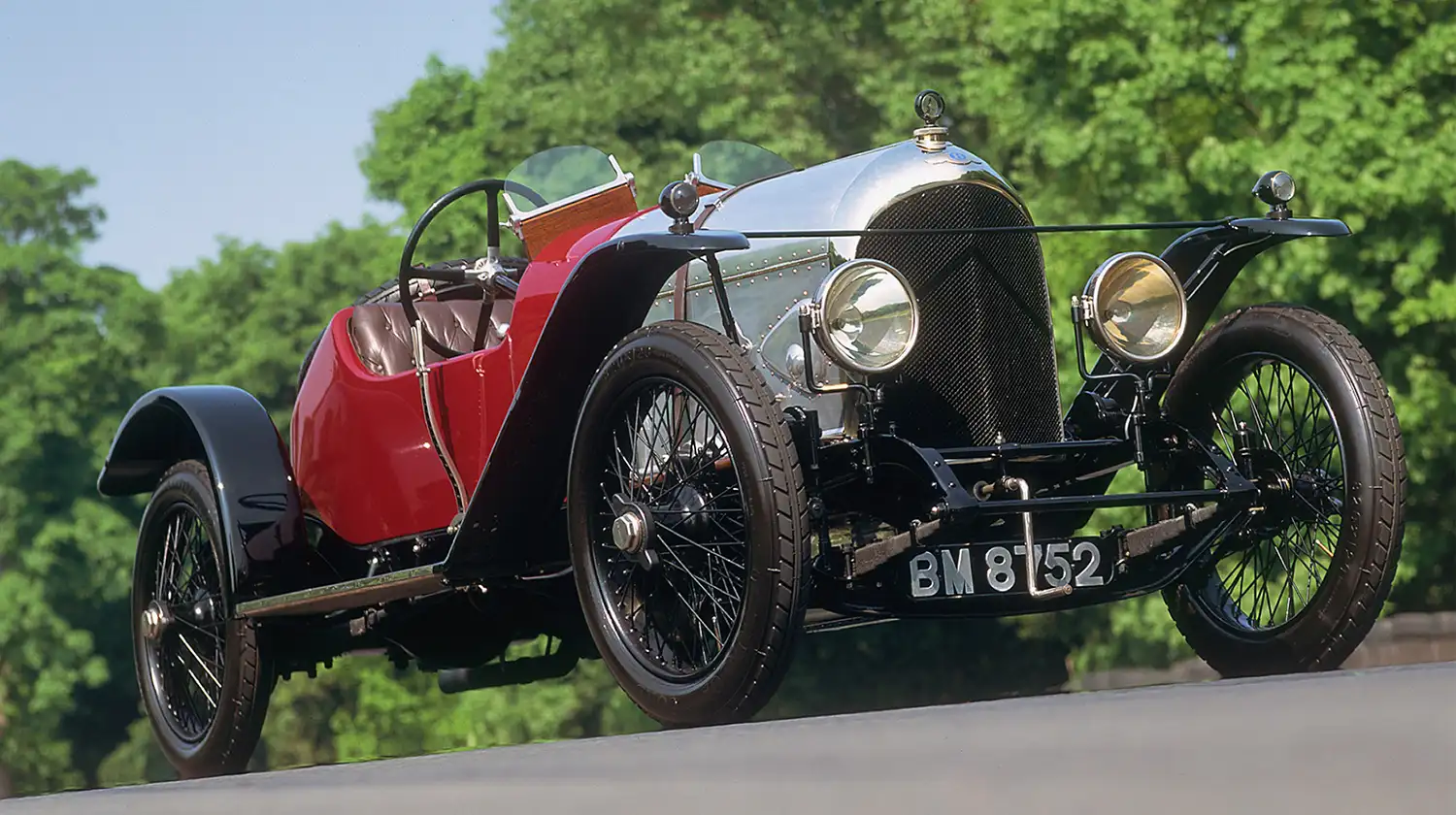 Bentley EXP2: The Birth of Racing Legacy