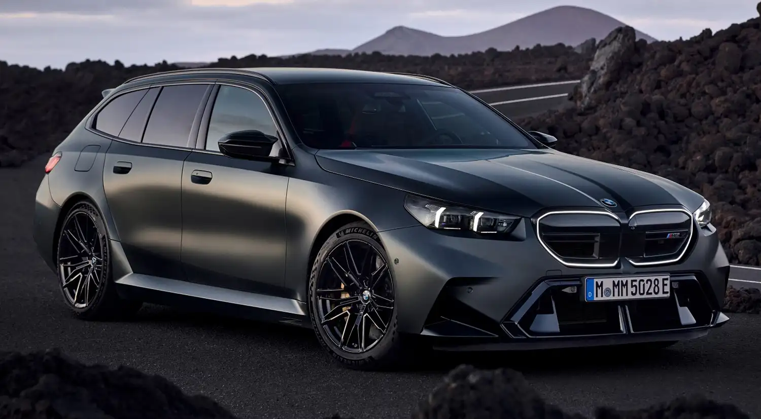 BMW M5 Touring: The Ultimate Fusion of Performance and Everyday Usability