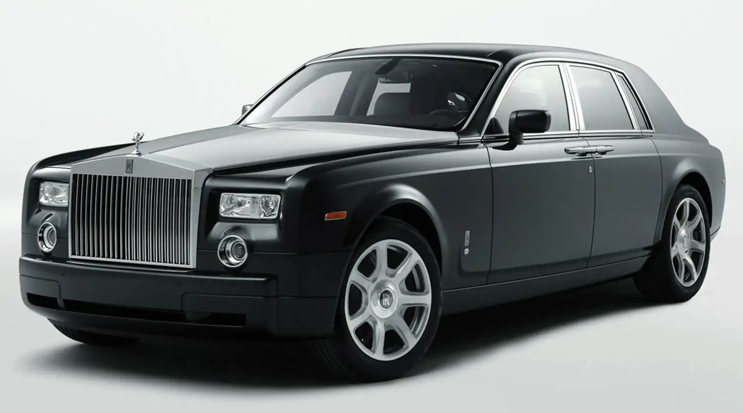 Rolls-Royce Phantom Tungsten: A Bespoke Masterpiece