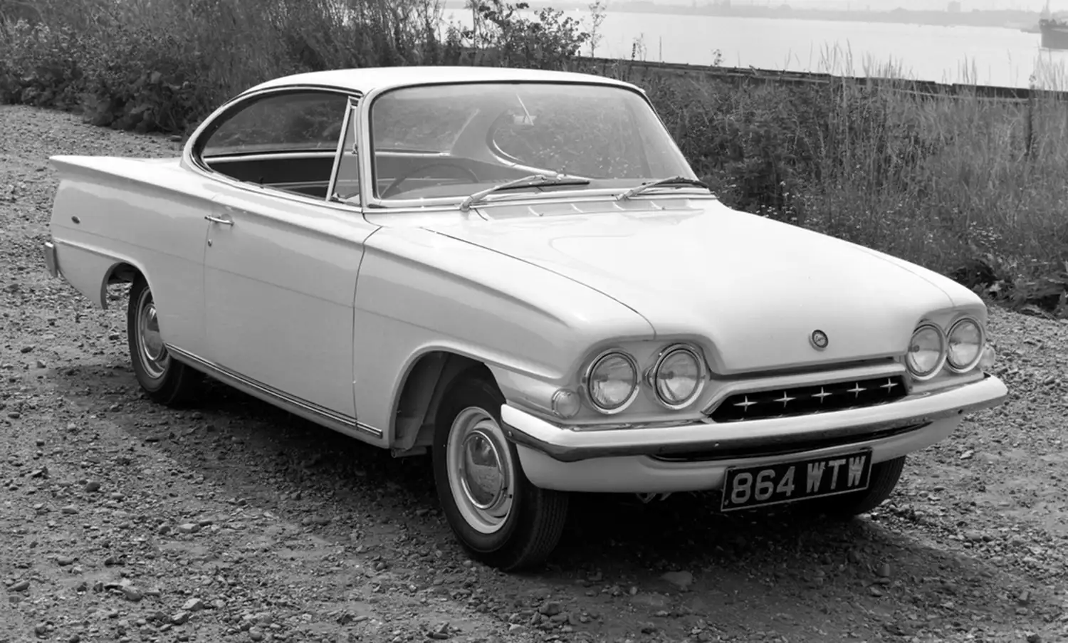 1961 Ford Consul Capri: A Classic British Beauty