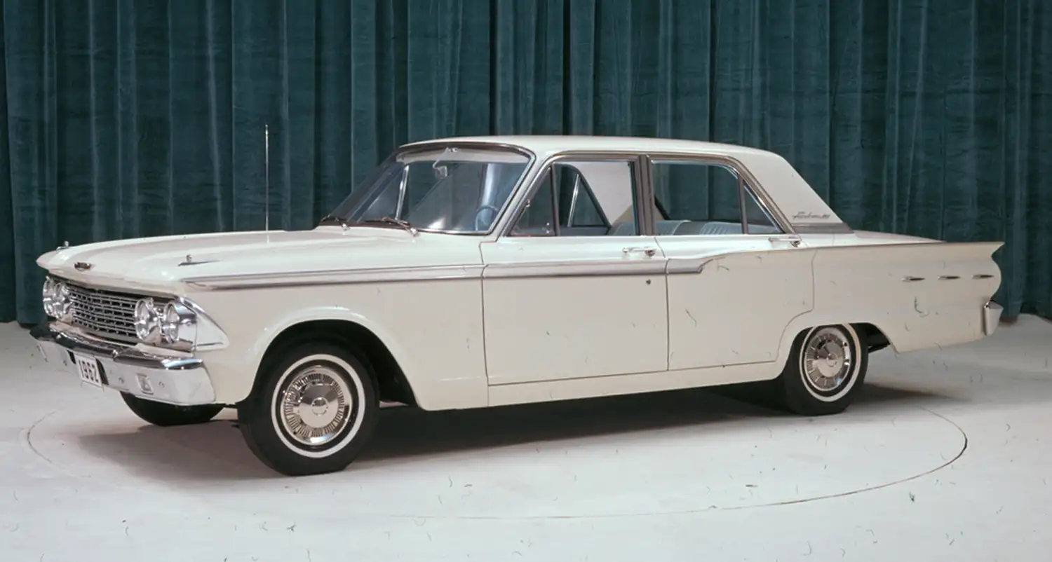 1962 Ford Fairlane Four-Door Sedan: Classic American Elegance