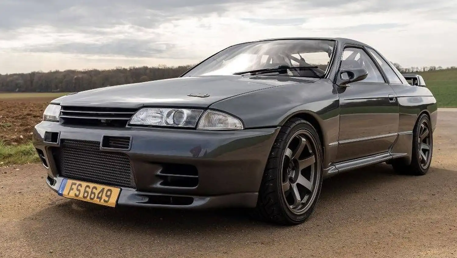 1991 Nissan Skyline GT-R R32: A Meticulously Built Street-Legal Race Car