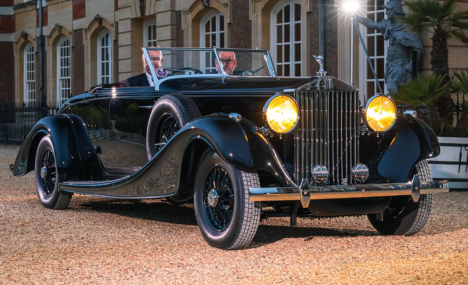 1937 Rolls-Royce Phantom III Wins Best in Show at Concours of Elegance 2024