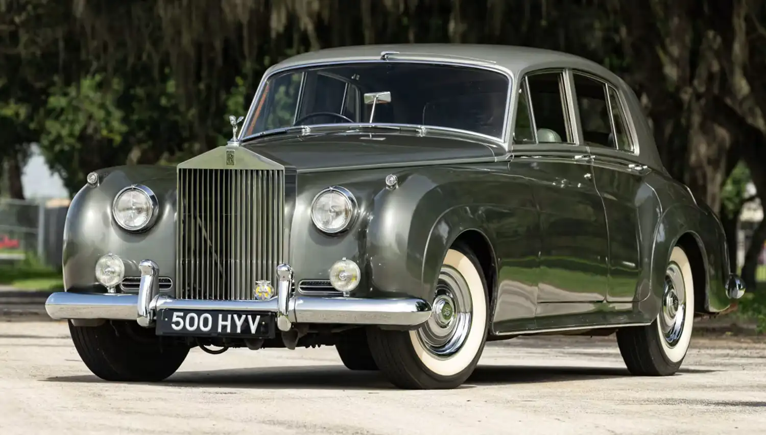 1957 Rolls-Royce Silver Cloud I Sedan: A Timeless Classic Heading to Auction