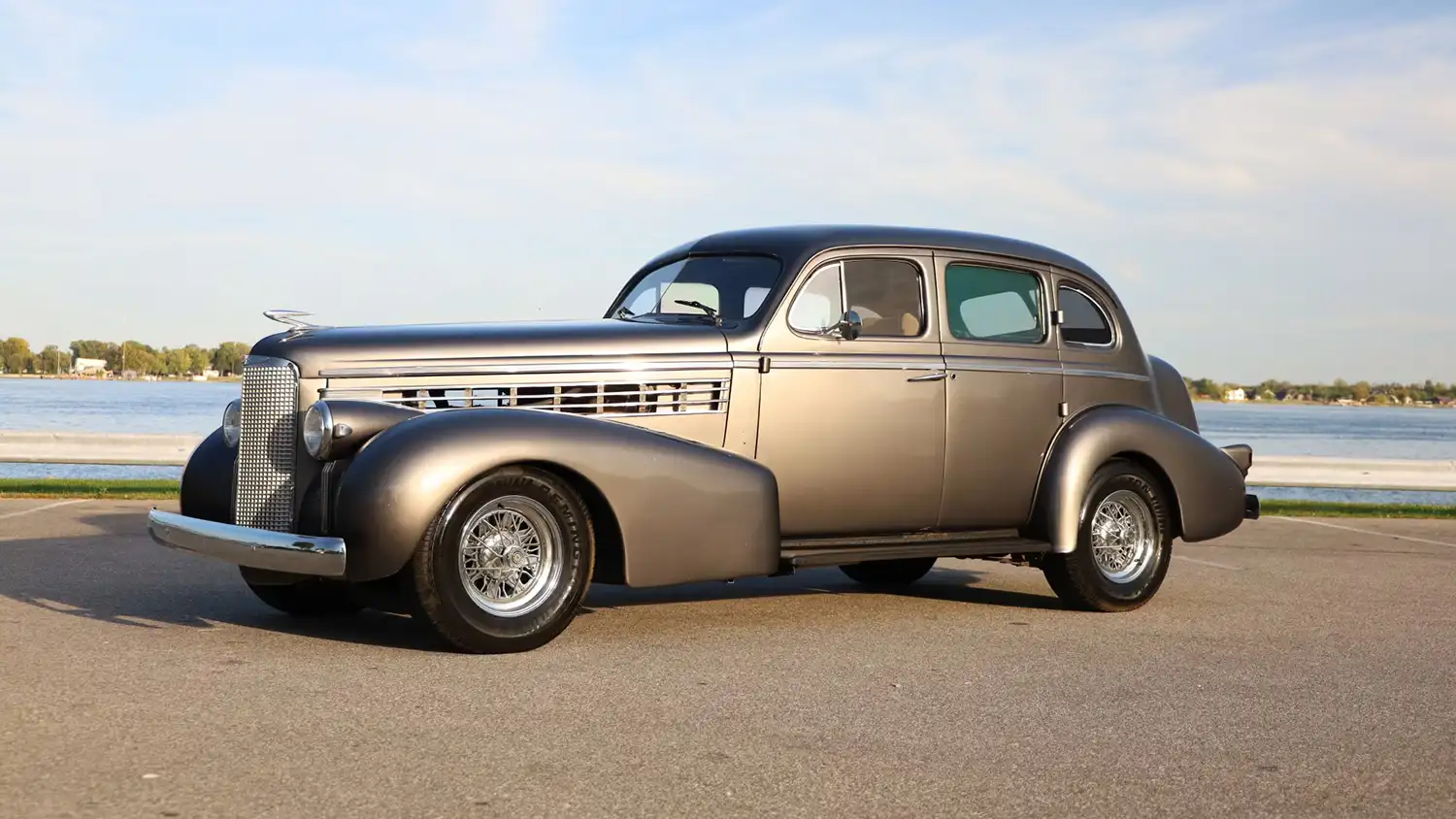 1938 Cadillac LaSalle Touring Sedan: A Custom Restomod Masterpiece