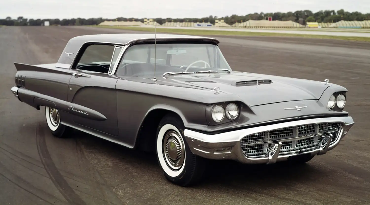 1960 Ford Thunderbird Hardtop: A Classic Icon of American Luxury