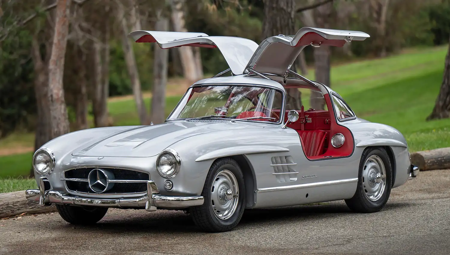 1956 Mercedes-Benz 300 SL Gullwing: A Rare Opportunity at Auction in Arizona