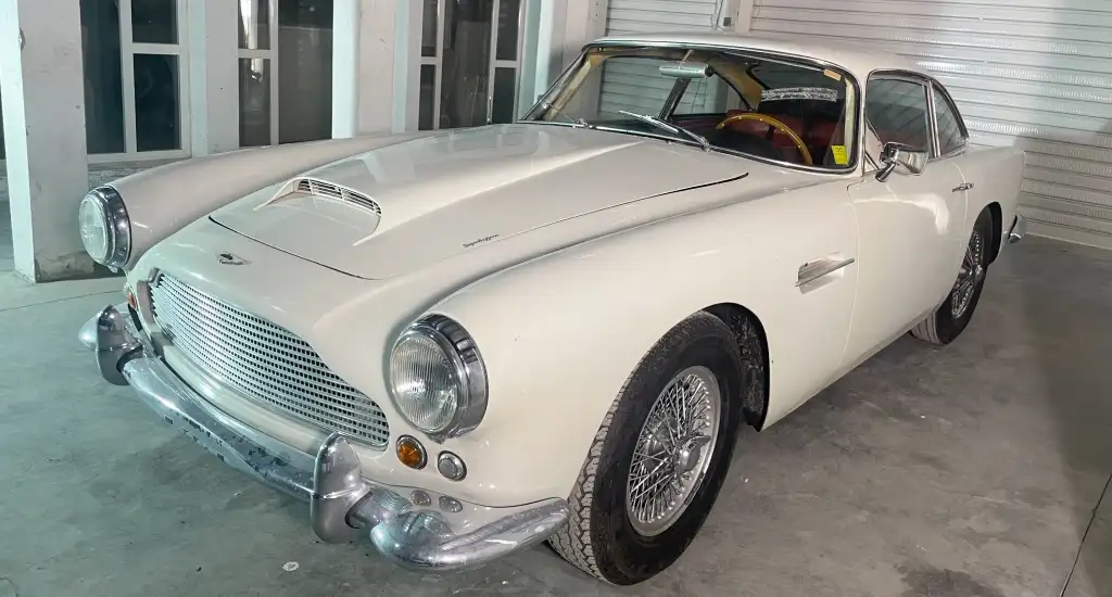 1961 Aston Martin DB4 Series III: A Classic Awaiting Revival