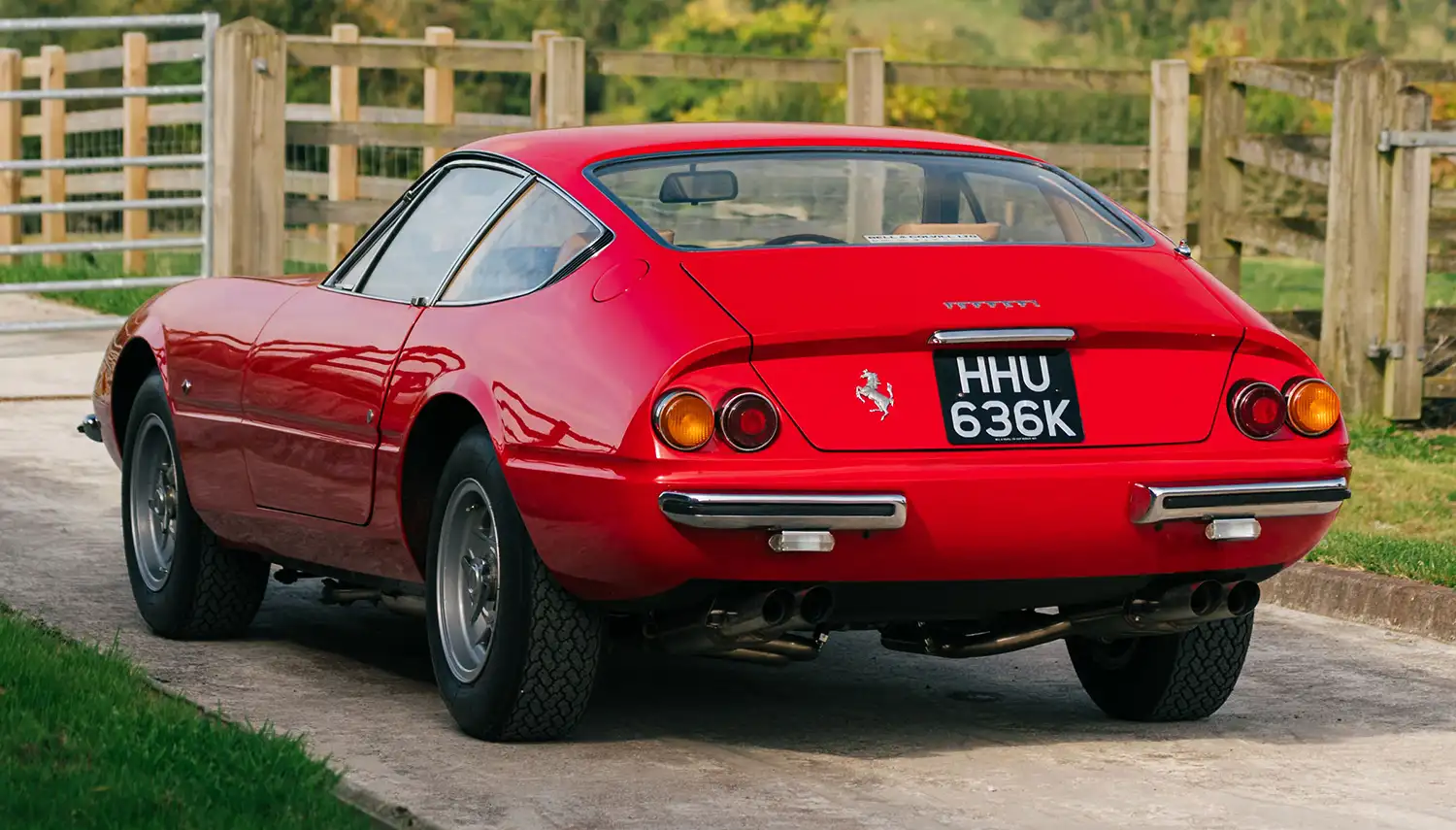 Exceptional 1971 Ferrari 365 GTB/4 Daytona Berlinetta: Certified Classic