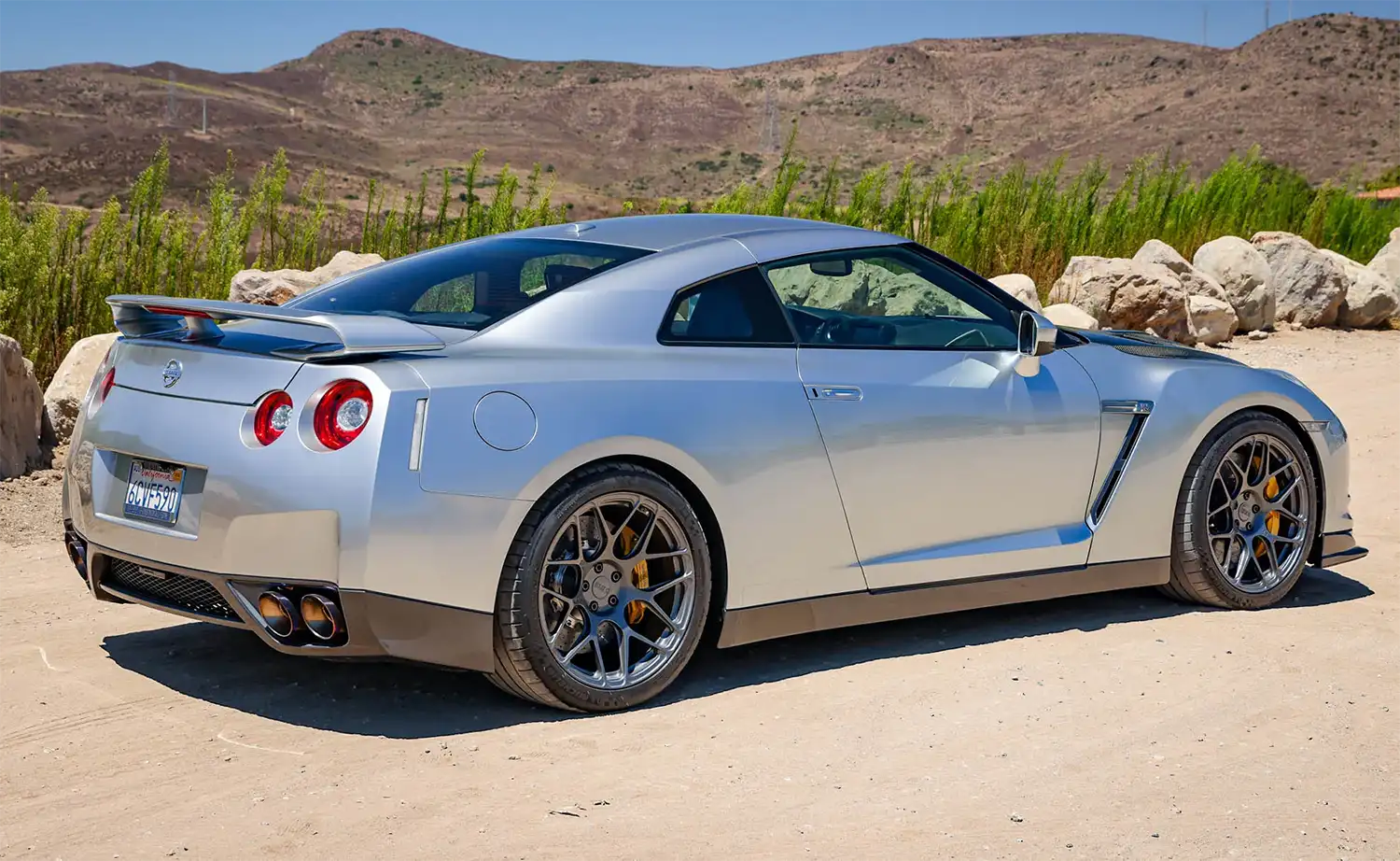 2009 Nissan GT-R Premium: A 1,000 HP Beast