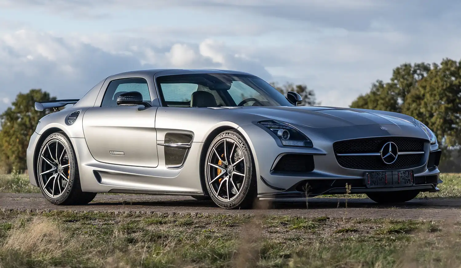 2013 Mercedes-Benz SLS AMG Black Series: The Pinnacle of Modern Gullwing Power