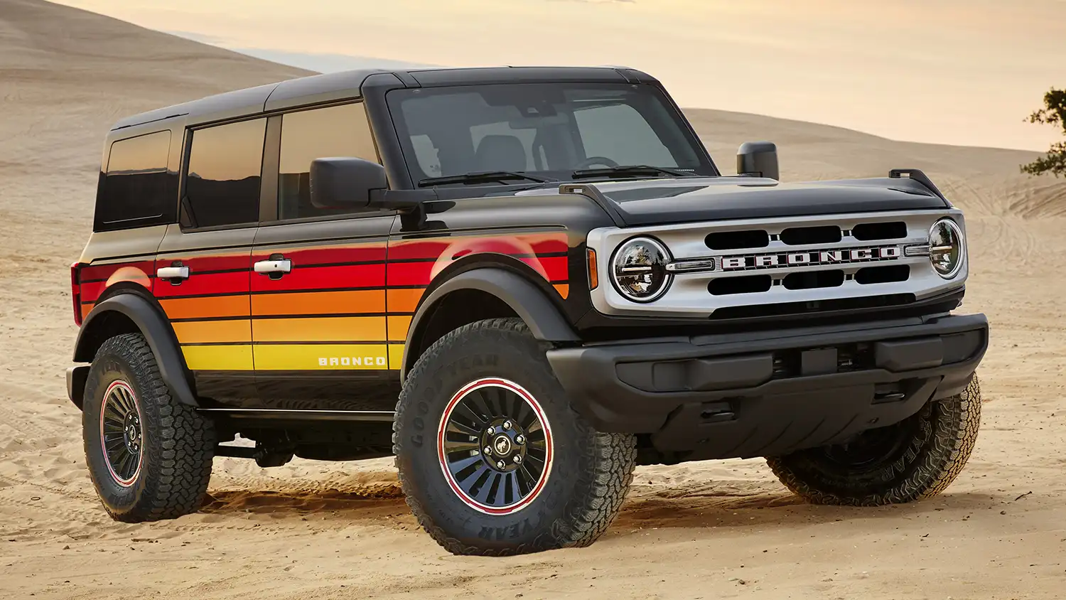 Ford Revives Vintage Vibes with the 2025 Bronco Free Wheeling Package