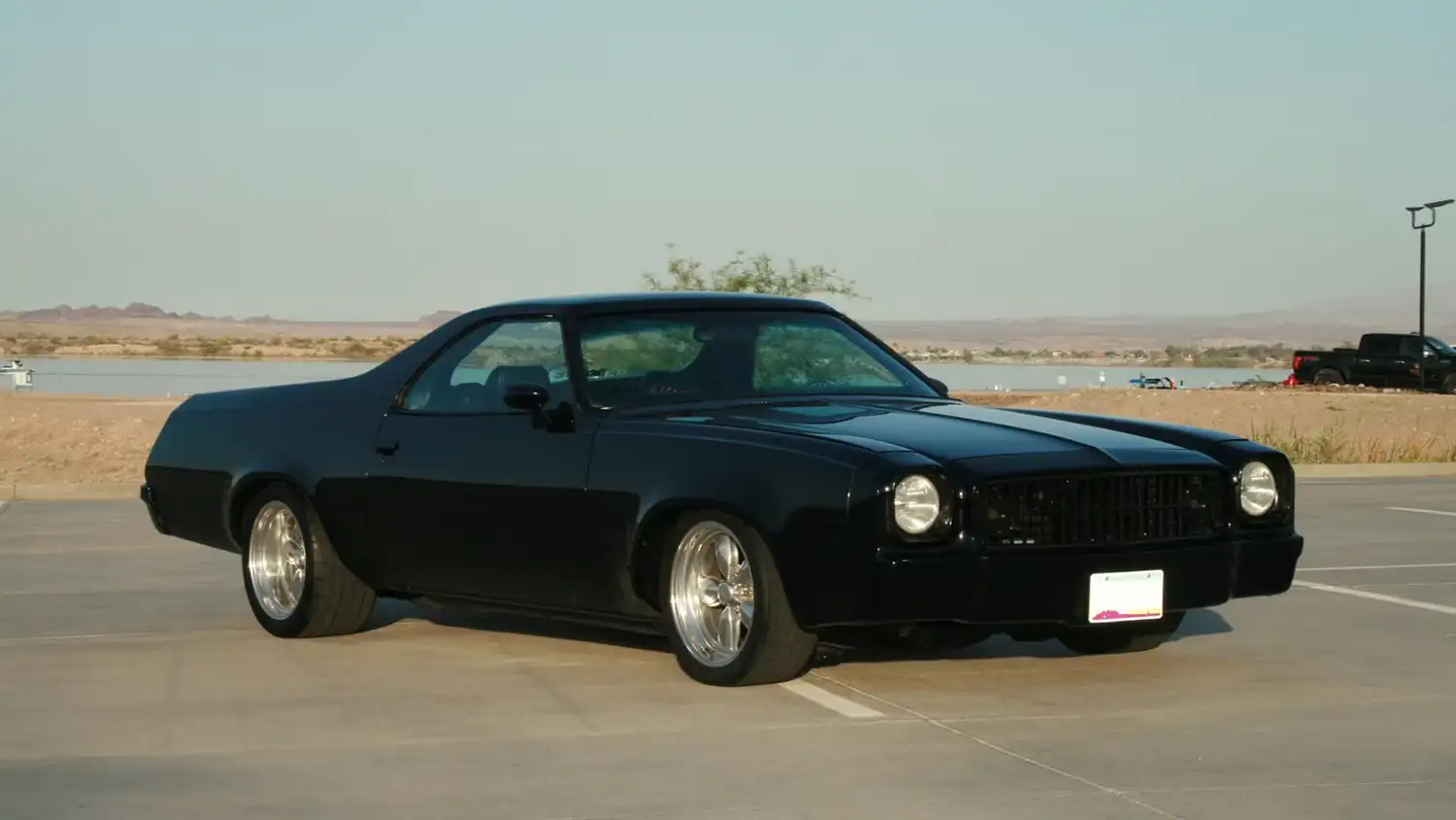 1977 Chevrolet El Camino: A Custom-Built Classic Hitting the Auction Block in Las Vegas