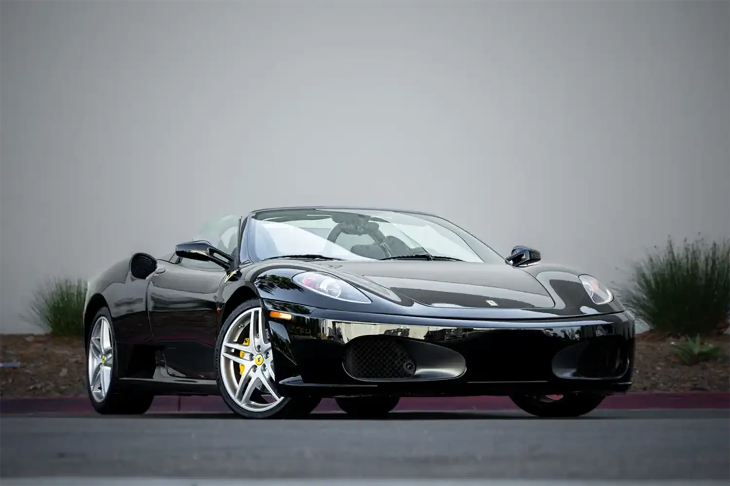 2006 Ferrari F430 Spider Six-Speed: A Nero Black Open-Top Icon